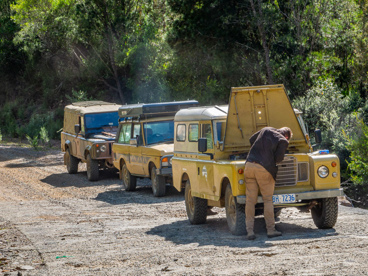 5-Seriously-Series-3-Land-Rover-Track-Repairs-Tasmania