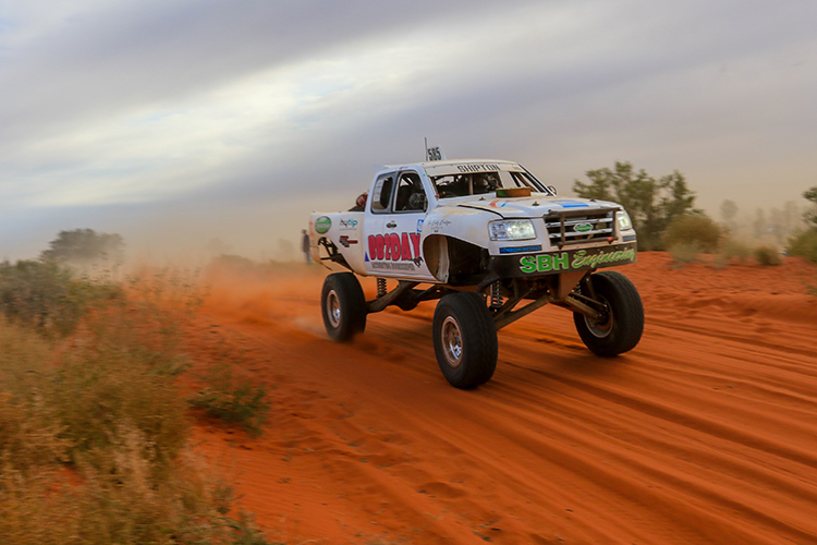 Michael-Shipton-Performance-2WD-Finke-Desert-Race-2021-Day2