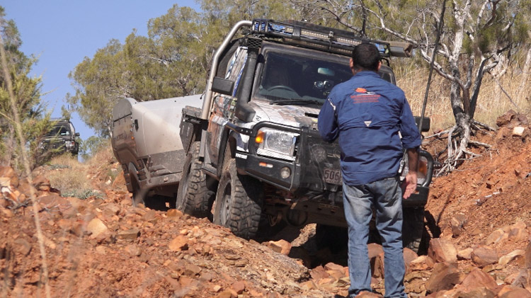 Penny-Wells-TODU-LandCruiser-Towing-Rocky-Track